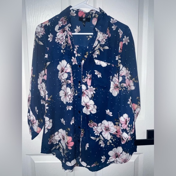 Iz Byer Tops - IZ Byer Navy Blue floral Button Up Long Sleeve Knotted Roll Tab Blouse large
